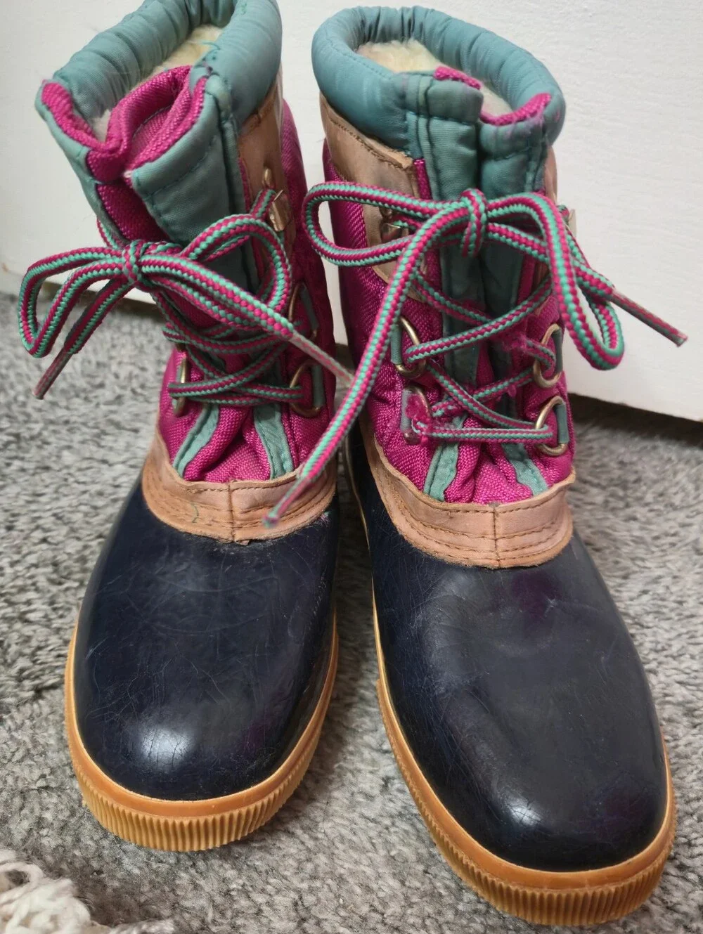 REI Vintage Women’s Waterproof Winter Boots in Pink and Blue
